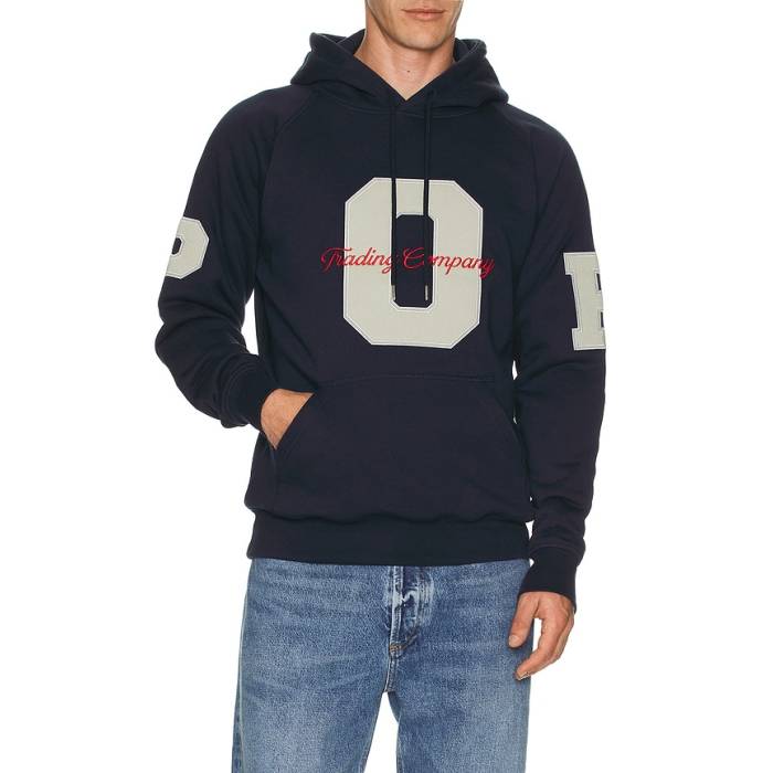 ポップトレーディングカンパニー Pop Trading Company 【 Football Hoodie Men Navy 】 蹴球 フーディー パーカー メンズ 紺色 米国海軍