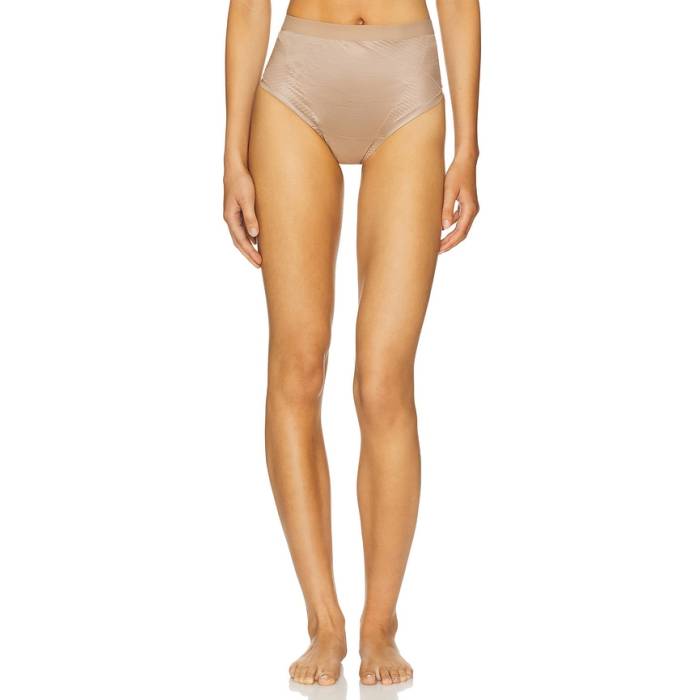 渡り間クス Spanx 【 Shape Invisible Thong Women Cafe 金 Lait 】 レディース
