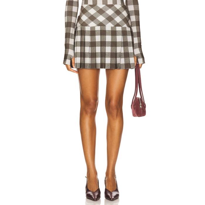 Norma Kamali 【 Pleated Mini Skirt Women Bark Box Plaid 】 レディース ボックス｜スニケス