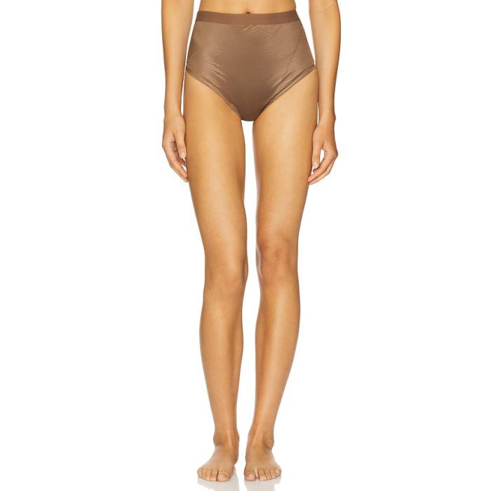 渡り間クス Spanx 【 Shape Invisible Thong Women Chestnut Brown 】 レディース 赤銅色 赤銅色
