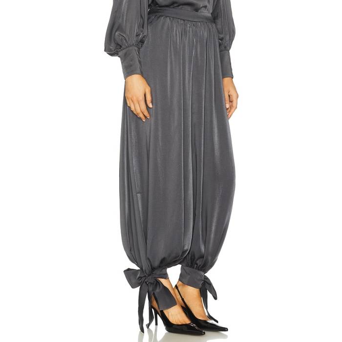 バル点点 Bardot 【 Alira Satin Balloon Pant Women Charcoal 】 繻子 ズボン下 レディース 濃灰色