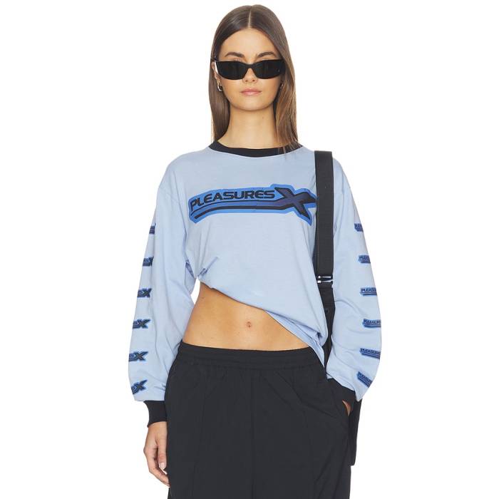 プレジャーズ Pleasures 【 X Long Sleeve Tee Unisex Sky 】 Sleeve 捩り プルオーバー ユニ一発やる 天の原