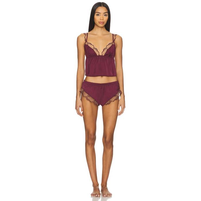 青色ベラ Bluebella 【 Marabel Luxury Satin Cami And Short Set Women Cherry Lacquer \u0026Amp; Sheer 】 繻子 レディース