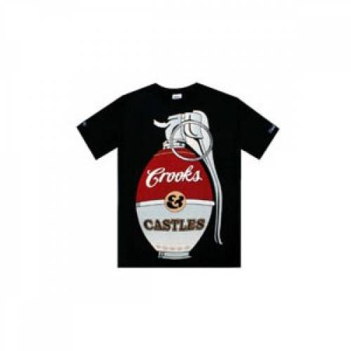 Tシャツ 赤 レッド 黒色 ブラック 灰色 グレー クルックスアンドキャッスルズ メンズ 【 CROOKS AND CASTLES WAR HALLS GRENADE TEE (BLACK / RED GREY) BLACK RED GREY 】 メンズファッション トップス カットソ