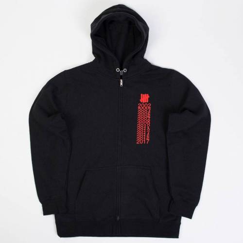 アンディフィーテッド フーディー パーカー 黒色 ブラック メンズ 【 UNDEFEATED MEN YEARS ZIP HOODY (BLACK) / BLACK 】 メンズファッション トップス