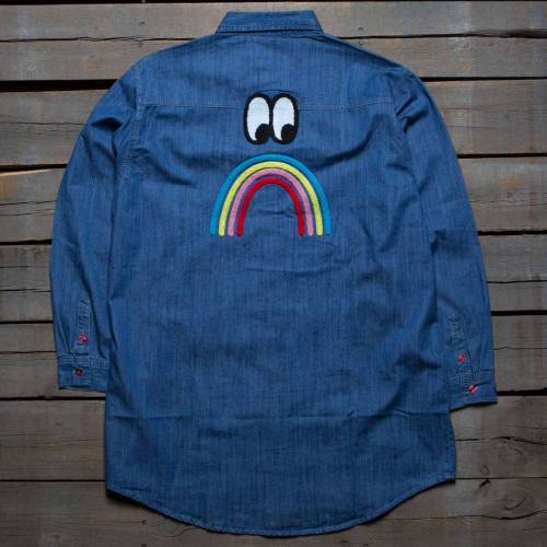 虹色 レインボー 青色 ブルー デニム レイジーオーフ レディース 【 LAZY OAF WOMEN SAD RAINBOW SHIRT (BLUE / DENIM) BLUE DENIM 】 メンズファッション トップス カジュアルシャツ 23,175円