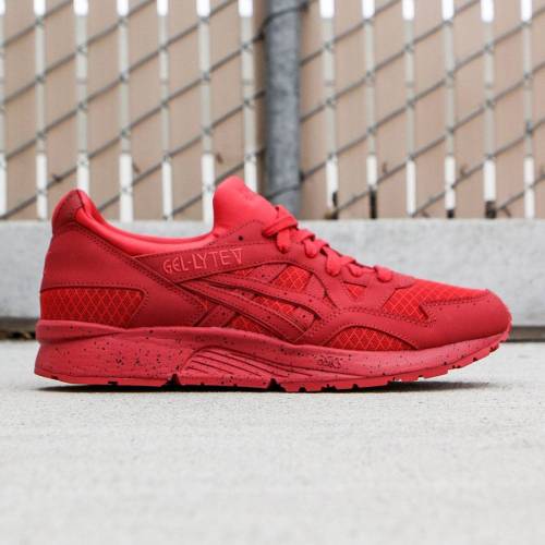 red asics tiger