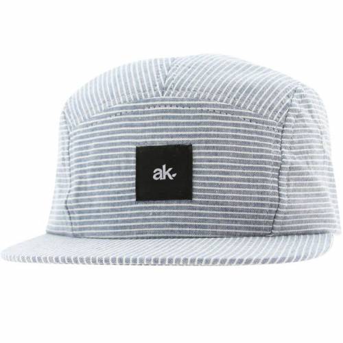 アコンプライス スナップバック バッグ キャップ キャップ 帽子 青色 ブルー メンズ 【 AKOMPLICE CRISS CROSS 5 PANEL SNAPBACK CAP (LIGHT BLUE) / LIGHT BLUE 】 メンズキャップ 帽子｜スニケス