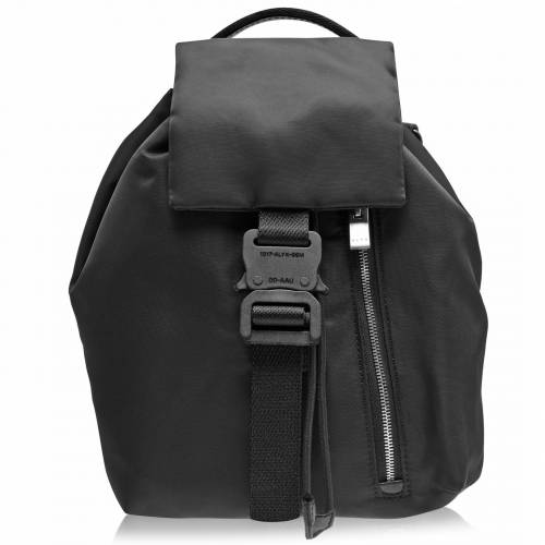 有名人芸能人 1017 Alyx 9sm タンクトップ バックパック バッグ リュックサック 黒色 ブラック 1017 Alyx 9sm Tank Backpack Ld03 Black Blk0001 バッグ 適切な価格 Www Porsche Com Mk