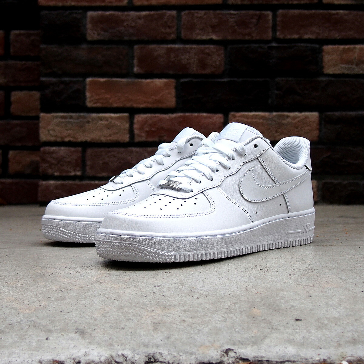 NIKE AIR FORCE1 