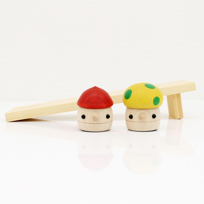 おもちゃのこまーむ　どんぐりの坂（小）セット（どんぐりころころ１、どんぐりきのこ１、どんぐりの坂小１）木製玩具日本製｜ジョイフル39店