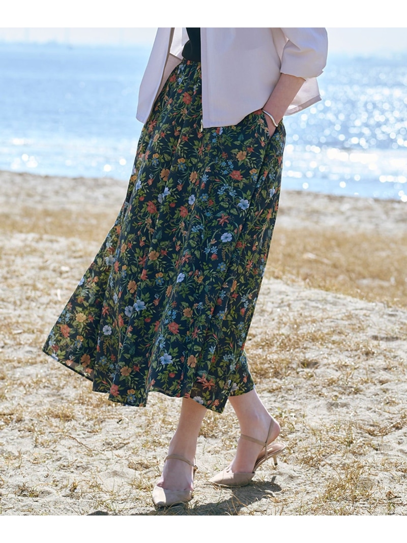 【SALE／40%OFF】スパンボタニカル プリント ロング フレア スカート J.PRESS LADIES L ジェイプレス スカート ロング・マキシスカート ホワイト ネイビー【RBA_E】【送料無料】[ Fashion]｜J.PRESS