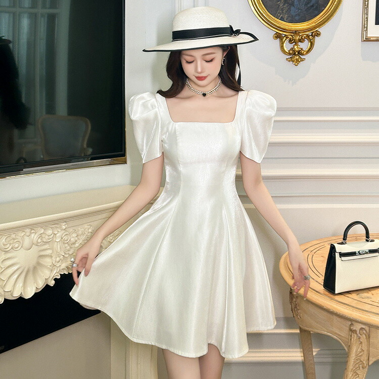 楽天市場】フレア ワンピース ボリューム袖 スクエアネック Xライン