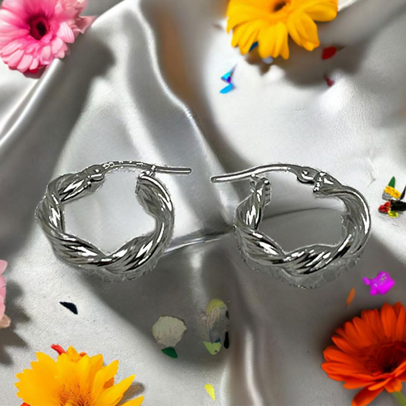 楽天市場】ウノアエレ フープピアス K18YG イエローゴールド