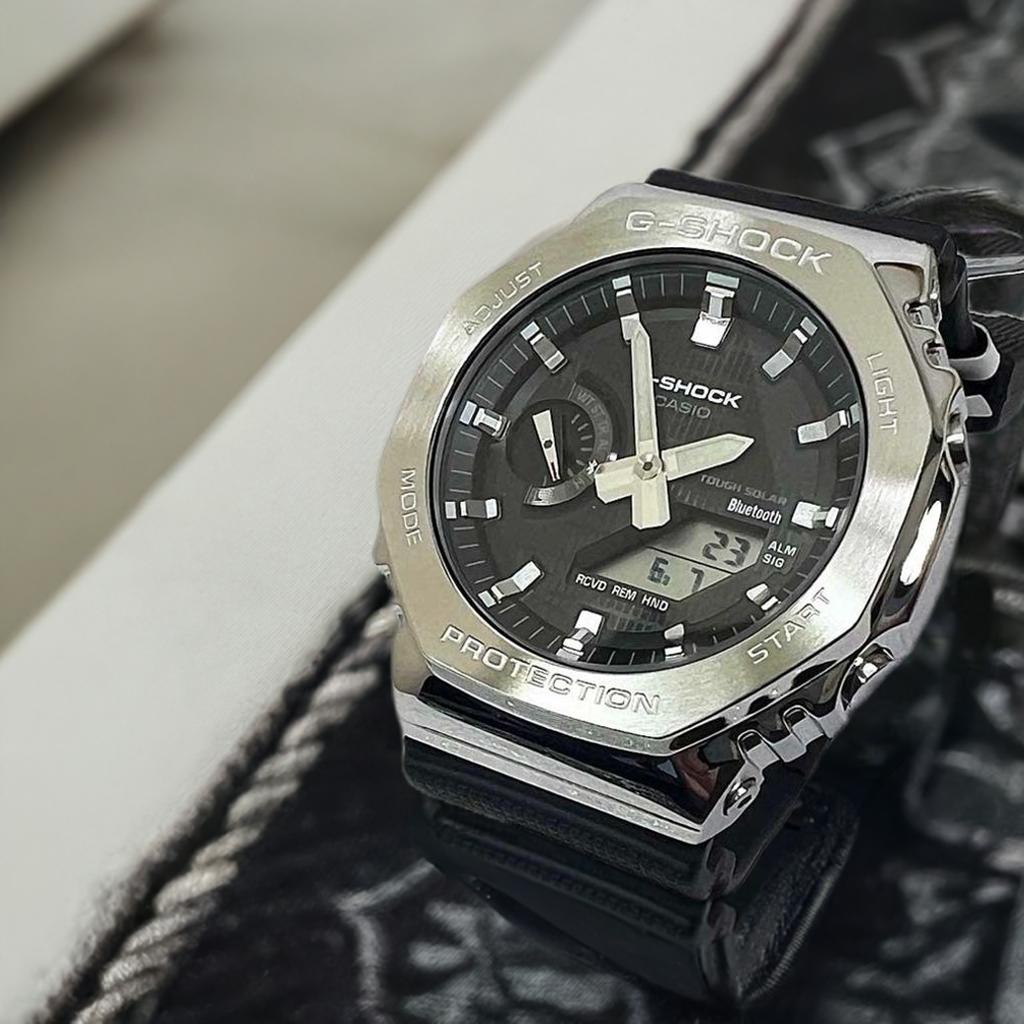 箱付 CASIO G-SHOCK メタルカバード GM-2100-1AJF gm-2100gc-1ajf-main.jpg