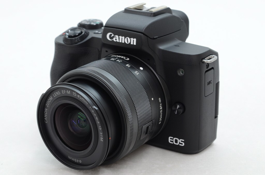 【中古】Canon EOS Kiss M2 ダブルズームキット ブラック【N】 外観ランク使用感がある商品