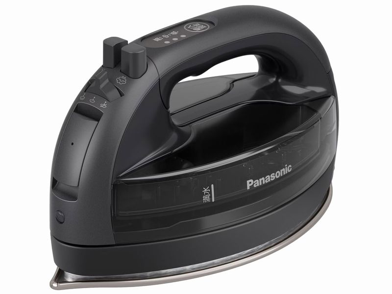 【見せびらかす品】 Panasonic コードレススチームアイロン NI-WL709-K (カームブラック)