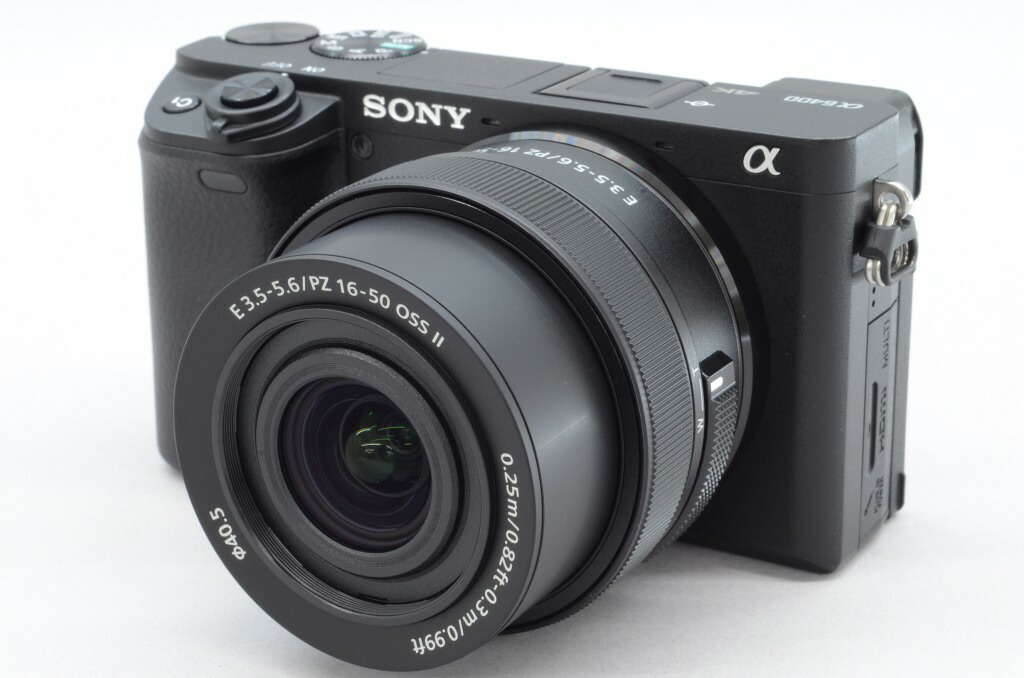 【中古】SONY α6400 ダブルズームレンズキット (新型判定基準水晶体付) 黒いこと ILCE-6400X(B)