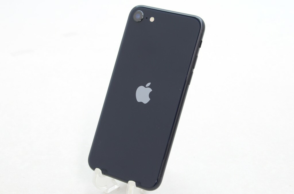 【中古】SIMフリー Apple iPhoneSE 64GB Midnight (第3世代) A2782 MMYC3J/A