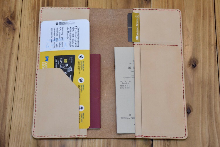 Blue.art（ブルードットアート）/ Natural Leather Passport Case パスポートケース　レザーパスポート手帳　レザークラフト　ハンドステッチ 姫路レザー　タンニンナメシ　海外旅行　プレゼント　ba-123