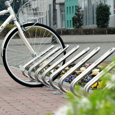 一際シンプルな駐輪スタンド ガレージ 玄関アプローチや駐車場脇にも 屋外 おしゃれな自転車置き場 自転車スタンド D Na ディーナ ディーナ Clip １台用 沖縄 離島以外 送料無料 駐輪スタンド 屋外 自転車ラック 自転車止め おしゃれ 自転車置き サイクル