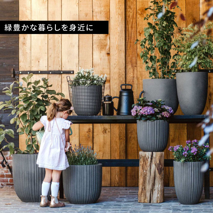 高級高品質ブランド 鉢植え 軽量 プラスチック 植木鉢 プランター 軽い 耐久性 ガーデニング 農業 断熱性 耐候性 プランターカバー 鉢カバー デザイン リゾート 観葉植物 インテリア ガーデン 庭 屋内 室内 屋外 シンプル 四角 正方形 玄関ポーチ エコ 植木鉢 おしゃれ