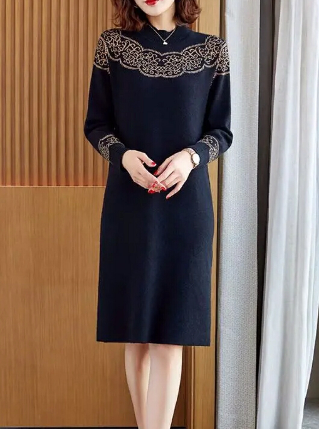 【限定全品最大20％OFFクーポン配布】ニットワンピース 秋冬 長袖 カシミヤ 秋 冬 刺繍 二次会 入学式 卒園式 発表会 オフィス カジュアル きれいめ 上品 体型カバー 20代 30代 40代 50代 60代 70代 パーティードレス レディース おしゃれ 黒 ブラック M/L