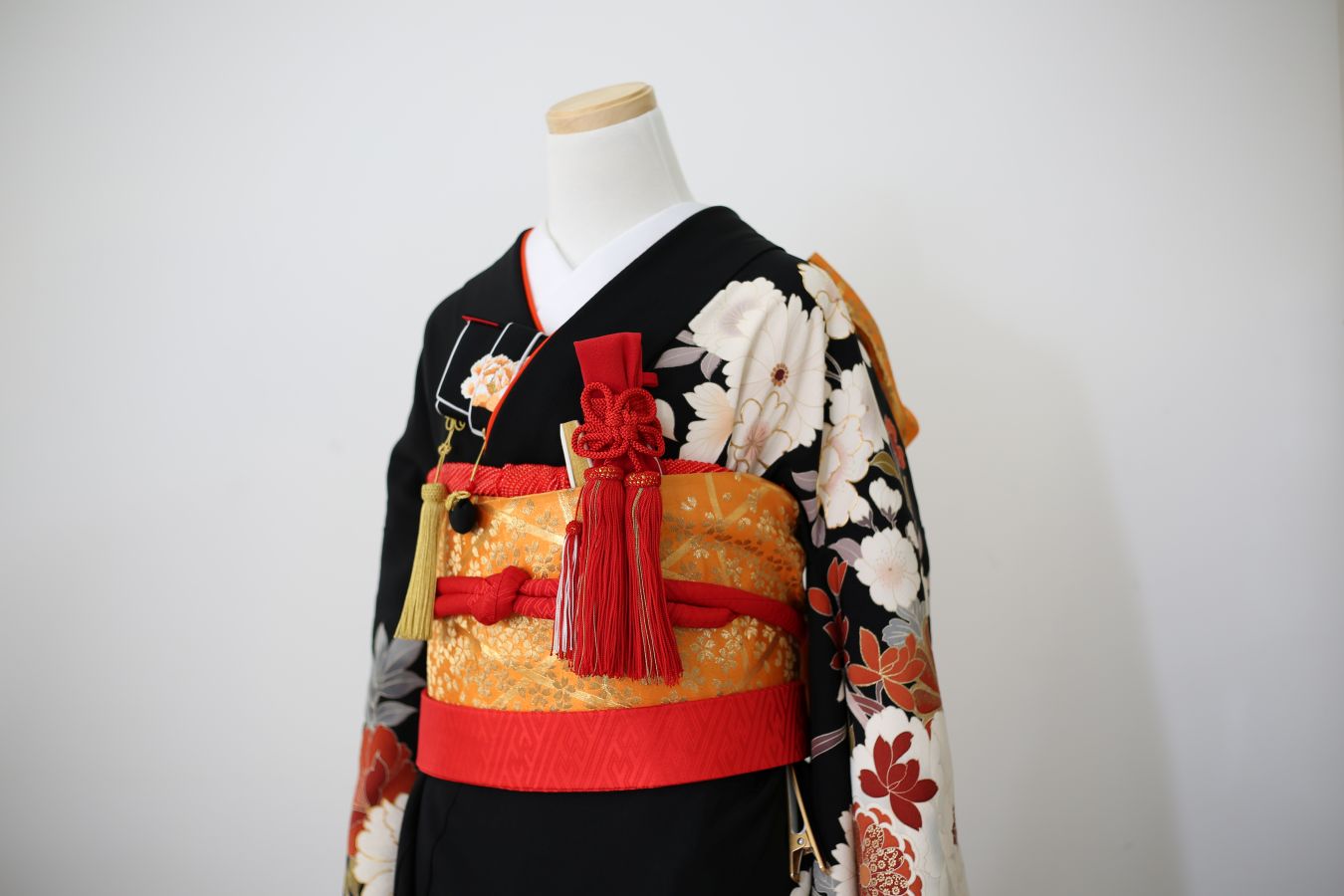 【レンタル】花嫁小物6点セット 02 懐剣 筥迫 末広 帯締 抱え帯 帯揚 御びら簪 振袖 色打掛 引き振袖 和装 前撮り 結婚式 後撮り 小物レンタル【送料無料】|Julietta rooms 店