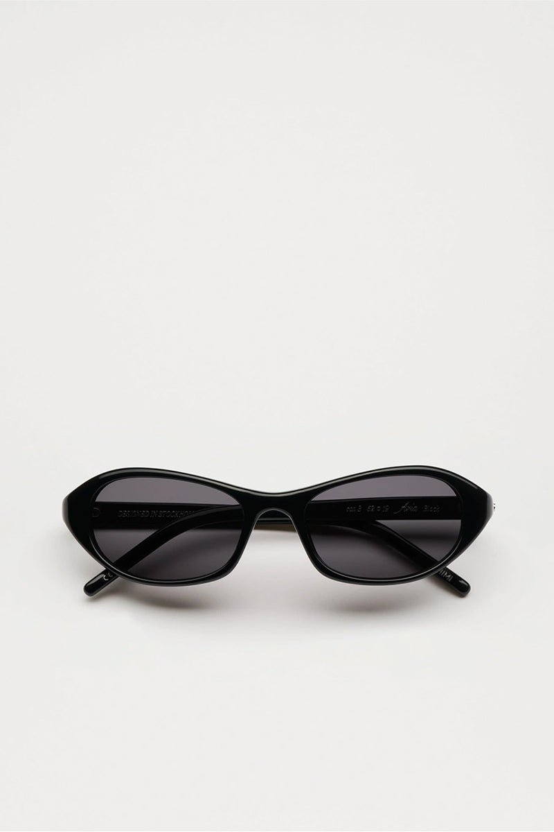 【ユニセックス新品】CHIMI (チミ) ARIA SUNGLASSES キャットアイサングラス BLACK [NEW]｜JULIUS NYC