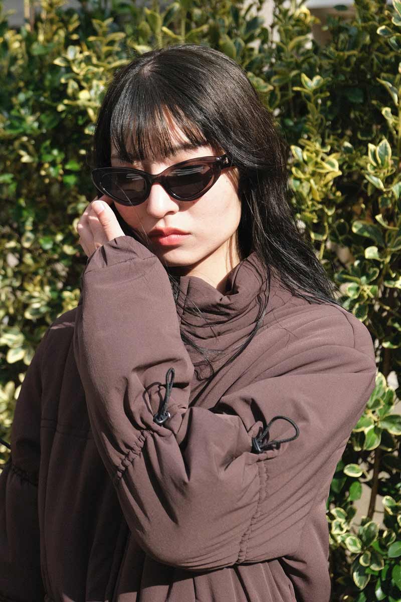 【ユニセックス新品】RAIE (ライエ) MIMI SUNGLASSES キャットアイサングラス SMOKE [NEW]