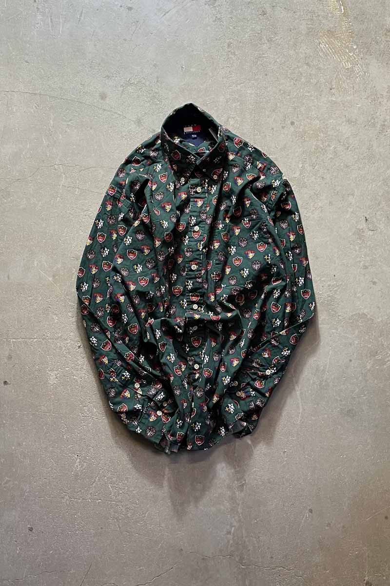 【中古】TOMMY HILFIGER (トミー ヒルフィガー) 90'S L/S EMBLEM PATTERN SHIRT 90年代 長袖 刺繍 パターン シャツ GREEN [SIZE: M USED]