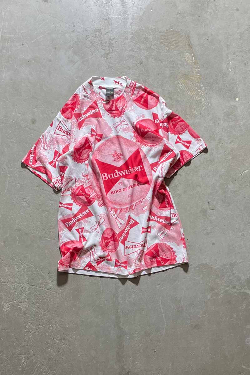 【中古】CENTER STAR (センター スター) MADE IN USA 80-90'S BUDWEISER ALL PRINT ADVERTISING T-SHIRT USA製 80-90年代 バドワイザー オール プリント 広告 ティーシャツ RED / WHITE [SIZE: L DEADSTOCK/NOS]