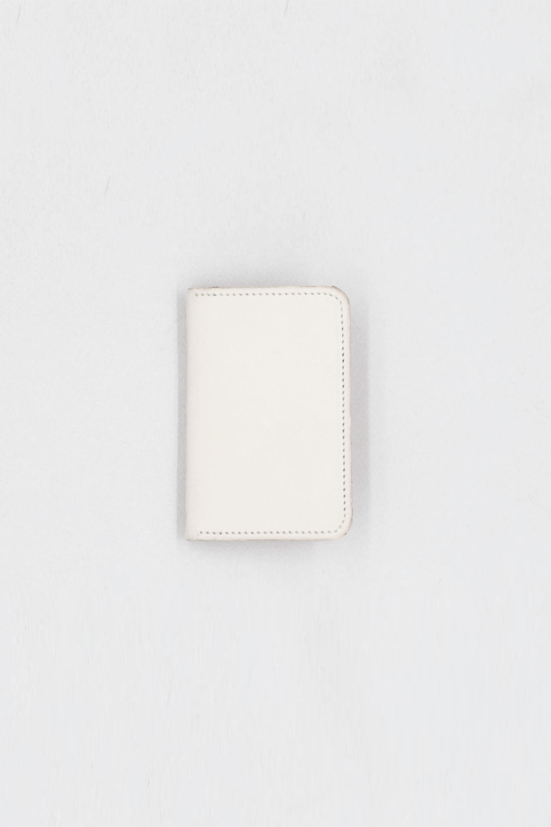 【SALE】【メンズ新品】LAPERRUQUE(ラペルク) FOLDING CARDHOLDER 折り畳みレザーカードケース OFF-WHITE BARANIL [NEW]｜JULIUS NYC