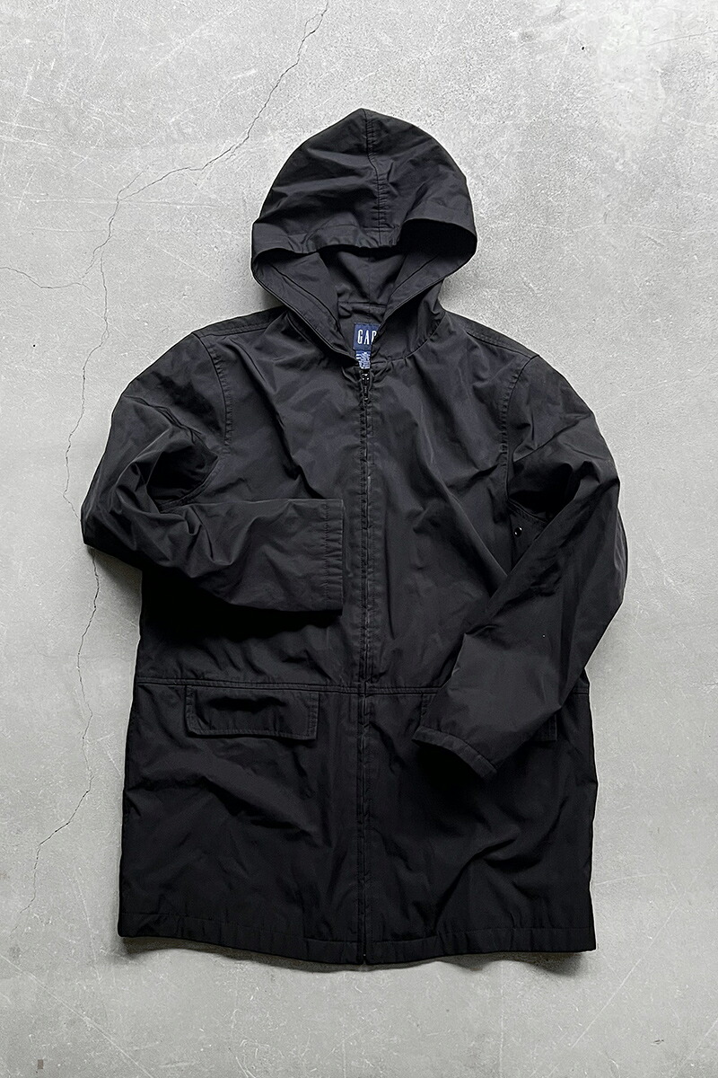 【中古】GAP(隔たり) Y2K EARLY 00\u0027S NYLON ZIP HOODIE JACKET 00年月日 ナイロン ジップ フーディー 上衣 BLACK [SIZE: M USED]