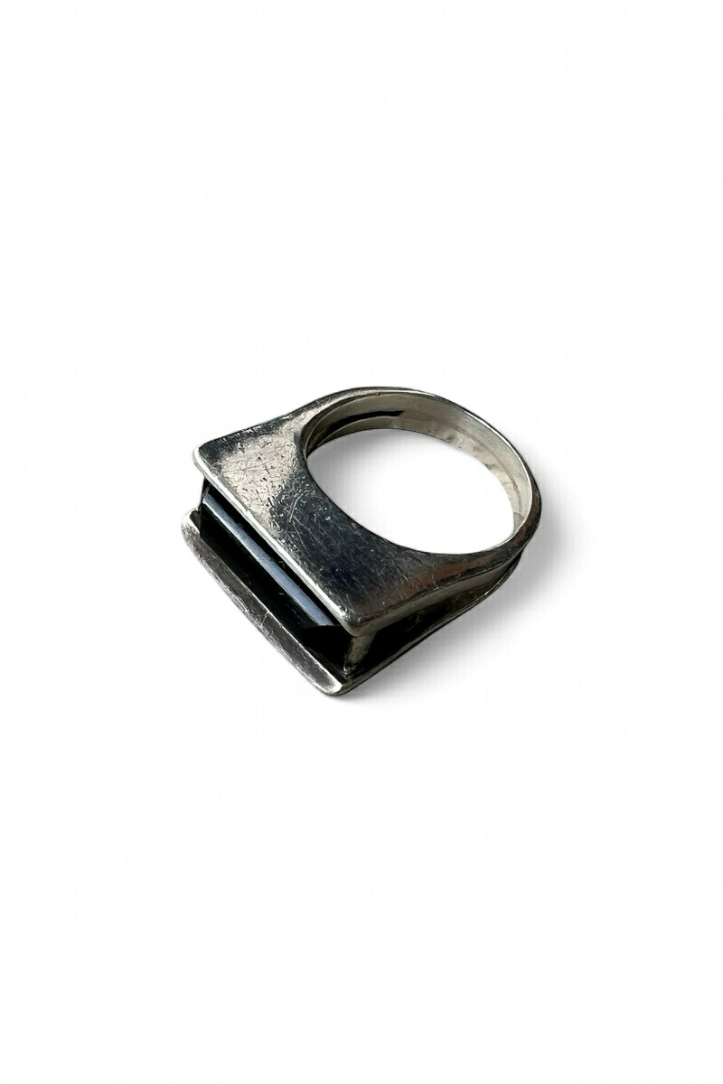 【中古】VINTAGE MEXICAN JEWELRY (ヴィンテージ メキシカン 宝飾品) MADE IN MEXICO 925 SILVER RING W/ONYX メキシコ合衆国製 925 しろがね色 輪っか オニキス [SIZE: ONE SIZE USED] 男女兼用アクセサリー-ネックレス・ペンダント