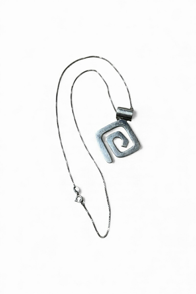 【中古】VINTAGE SILVER JEWELRY (ヴィンテージ しろがね色 宝飾品) 925 SILVER PENDANT NECKLACE 925 しろがね色 シャンデリヤ 首飾り / SILVER [SIZE: ONE SIZE USED]