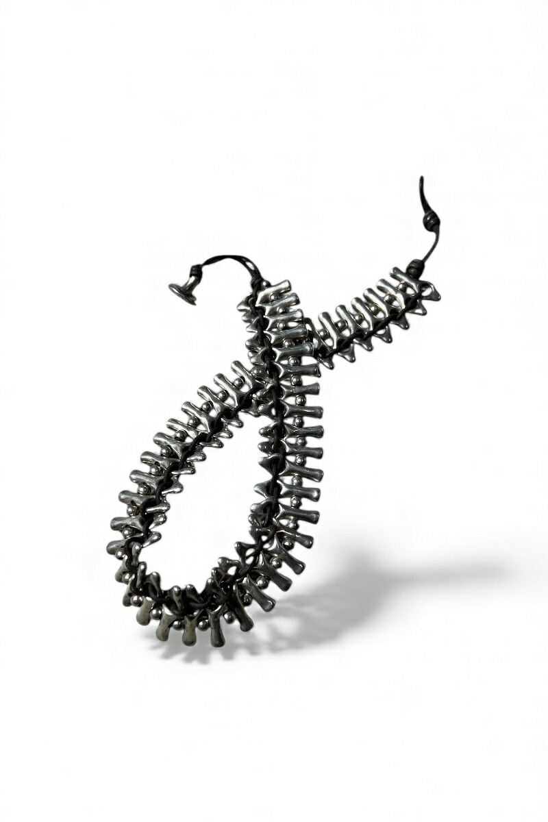 【中古】 VINTAGE SILVER JEWELRY (ヴィンテージ しろがね色 宝飾品) UNO DE 50 MADE IN SPAIN SILVER AND LEATHER NECKLACE ウノ デ 50 エスパニア しろがね色 アンド なめし革 首飾り / SILVER [SIZE: ONE SIZE USED]