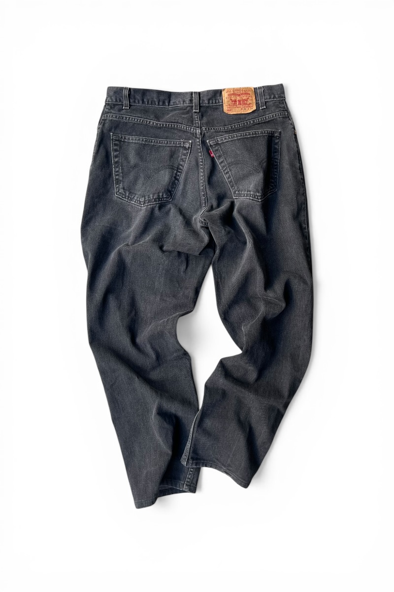 【中古】LEVI'S (リーバイス) MADE IN USA Y2K 02'S 560 DENIM PANTS USA製 02年 560 デニム パンツ / BLACK [SIZE: 36 USED]｜JULIUS NYC