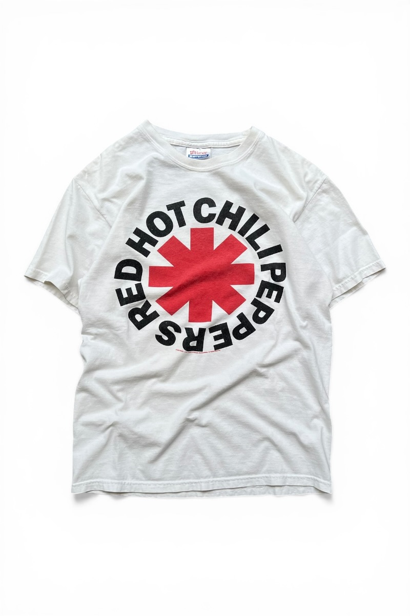【中古】HANES (ヘインズ) Y2K 06'S RED HOT CHILI PEPPERS BAND T-SHIRT 06年製 レッド ホット チリ ペッパーズ バンド Tシャツ / WHITE [SIZE: S USED]｜JULIUS NYC