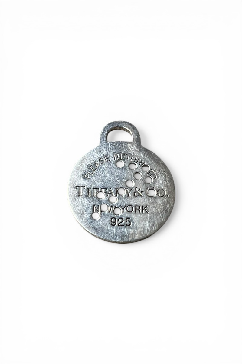 【中古】TIFFANY \u0026 CO. (ティファニー) 925 SILVER RETURN TO TIFFANY SAGITTARIUS PLATE 925 しろがね色 逆もどり トゥ サジタリウス お皿 / SILVER [SIZE: ONE SIZE USED]