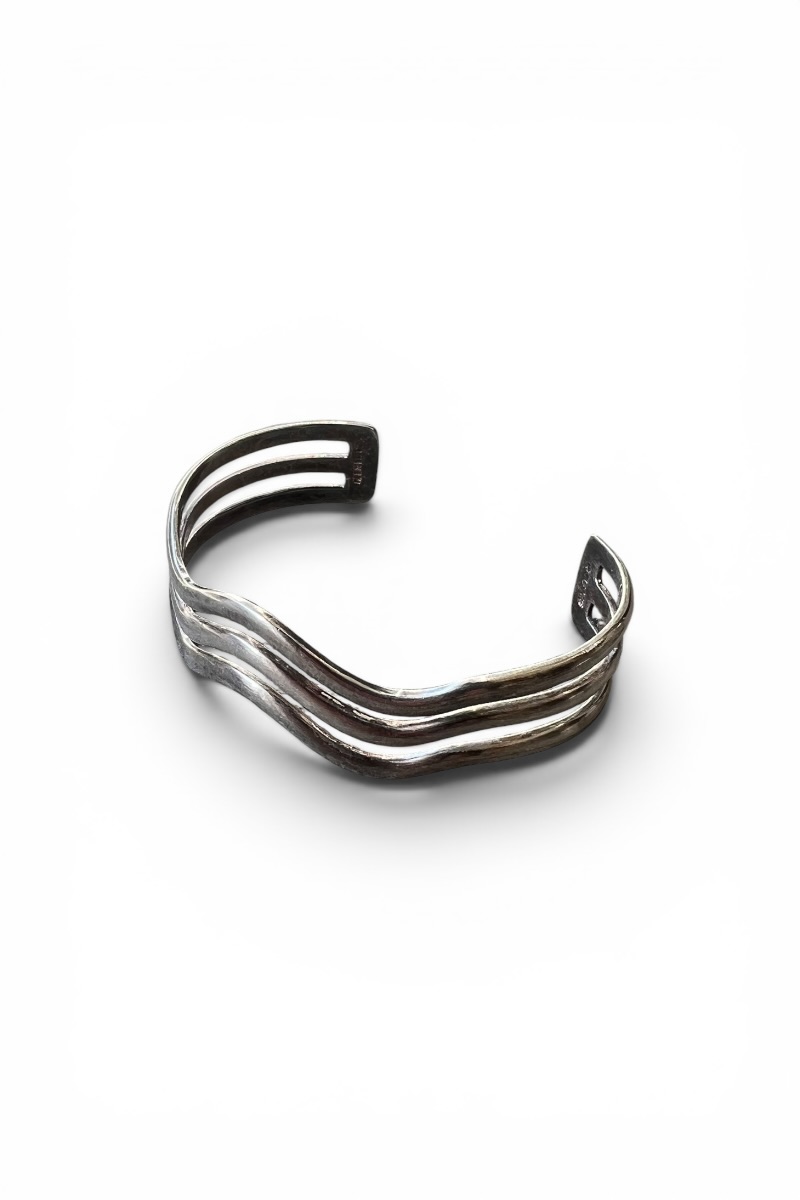 【中古】 VINTAGE SILVER JEWELRY (ヴィンテージ しろがね色 宝飾品) STERLING SILVER BANGLE スターリング しろがね色 バングル / SILVER [SIZE: ONE SIZE USED]