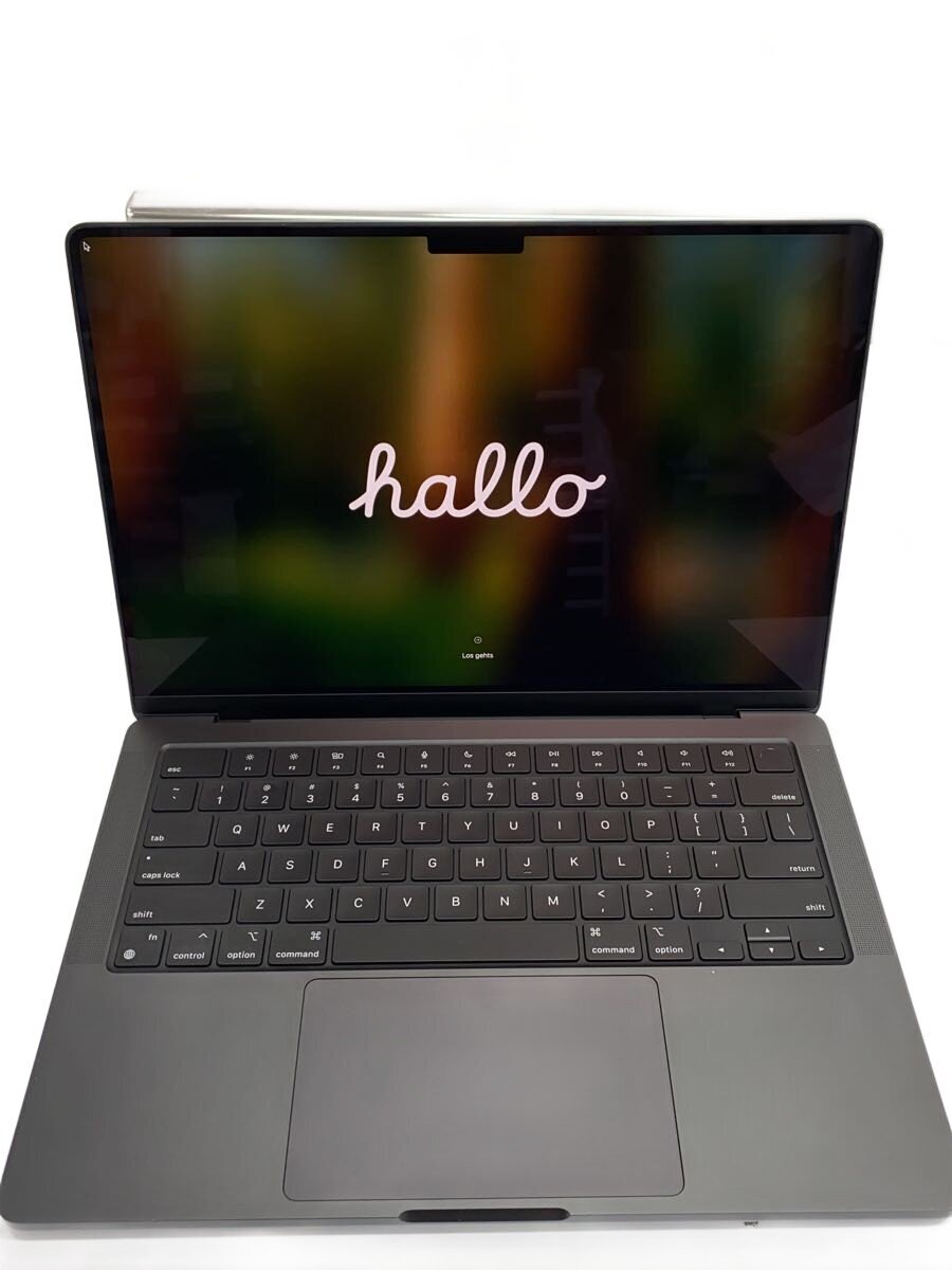 【中古】Apple◆ノートPC MacBookPro16.1(14-inch.Late2024) MW2U3J/A/16GB/SSD512G【パソコン】