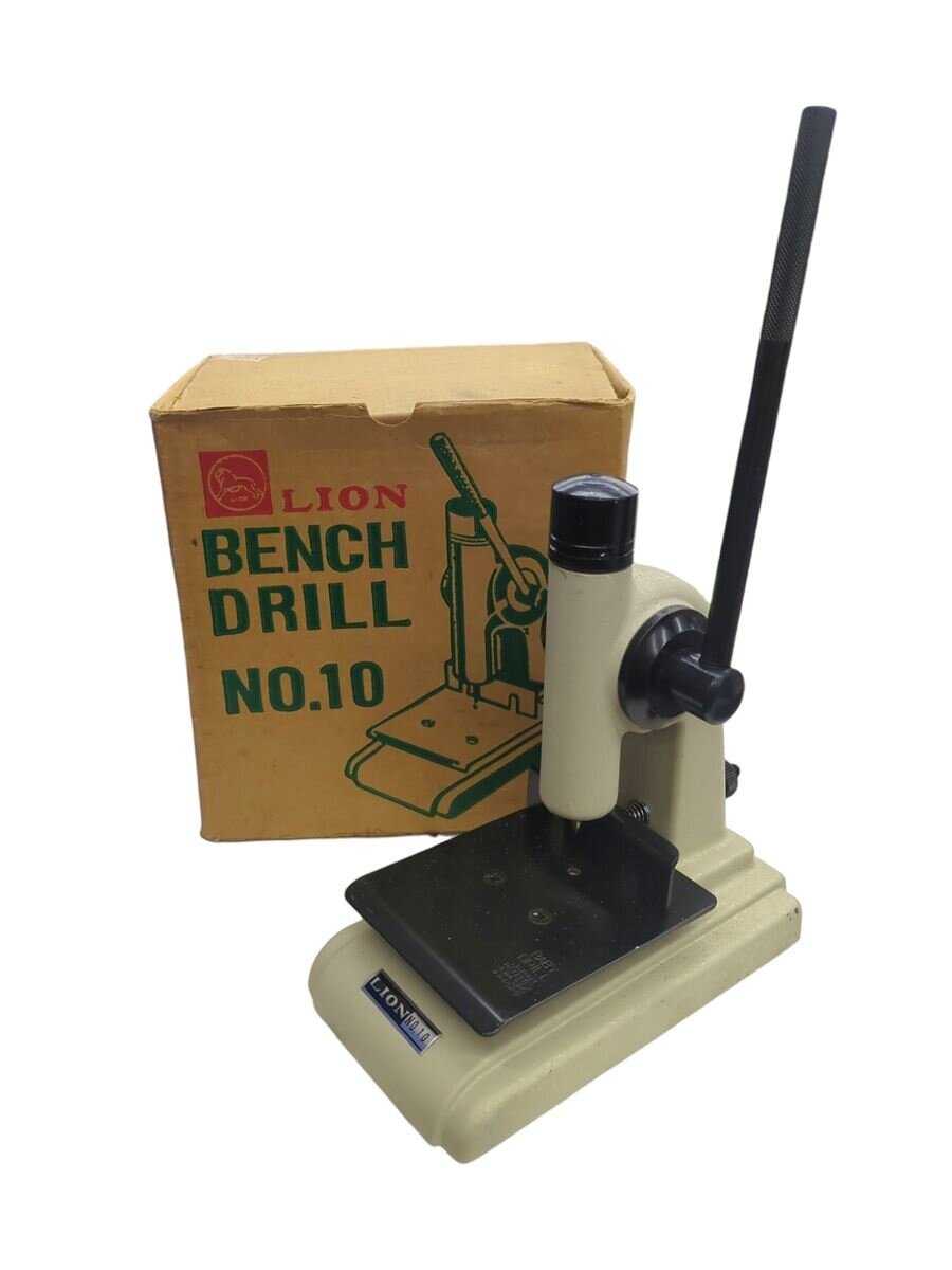 【中古】（株）ライオン事務器/LION BENCH DRILL NO.10/ベンチドリル/穿孔器/【DIY用品】