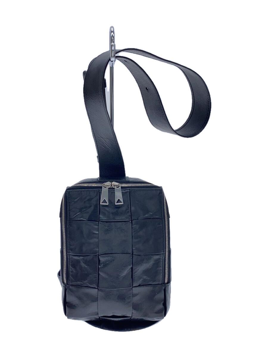 【中古】BOTTEGA VENETA◆ショルダーバッグ/なめし革/BLK/701366VCQ728803【御徒面子】