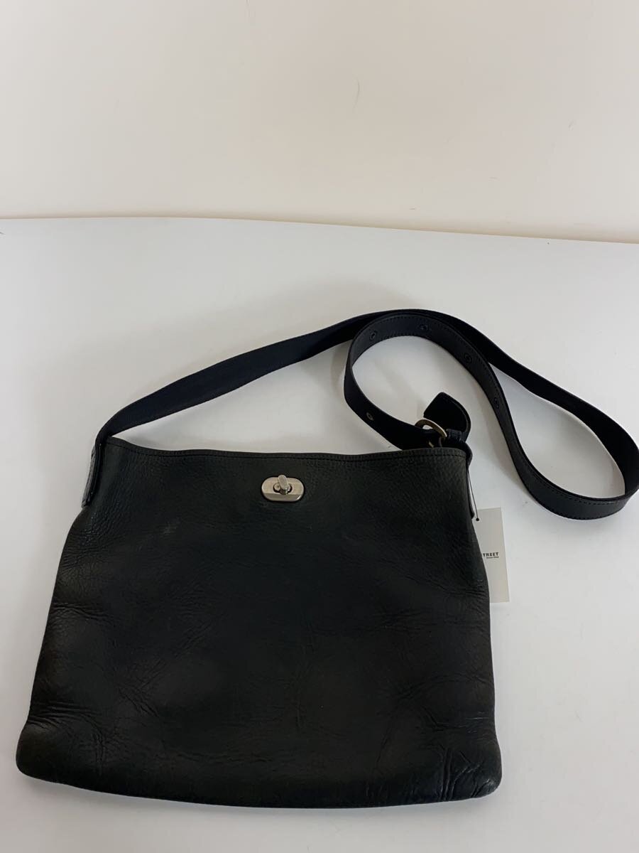 【中古】Hender Scheme◆ショルダーバッグ/なめし革/BLK/無地/twist buckle bag S【御徒面子】