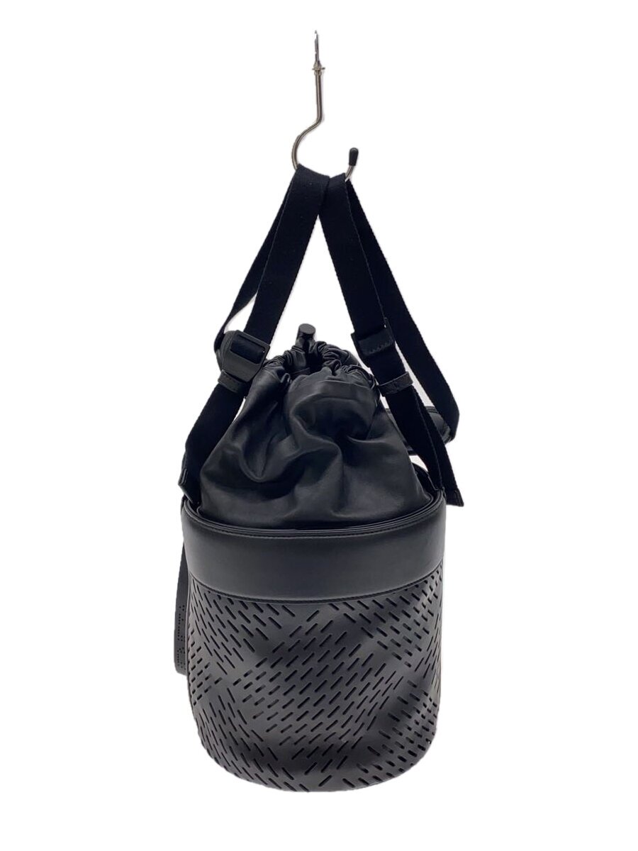 【中古】BOTTEGA VENETA◆井戸釣瓶型/パンチングレザー/合切袋/ショルダーバッグ/なめし革/BLK//【御徒面子】