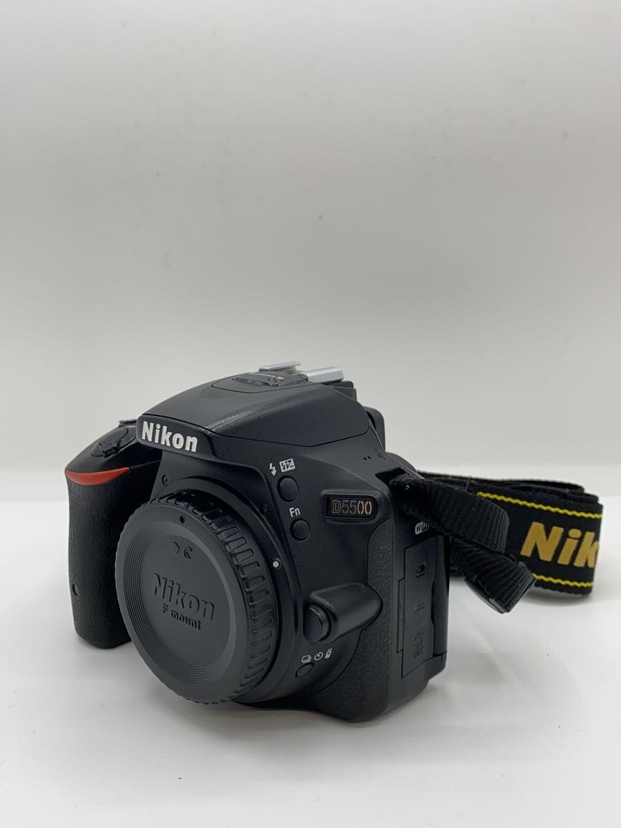 【中古】Nikon◆デジタル一眼写真機 D5500 ダブルズームキット [黒いこと]【写真機】