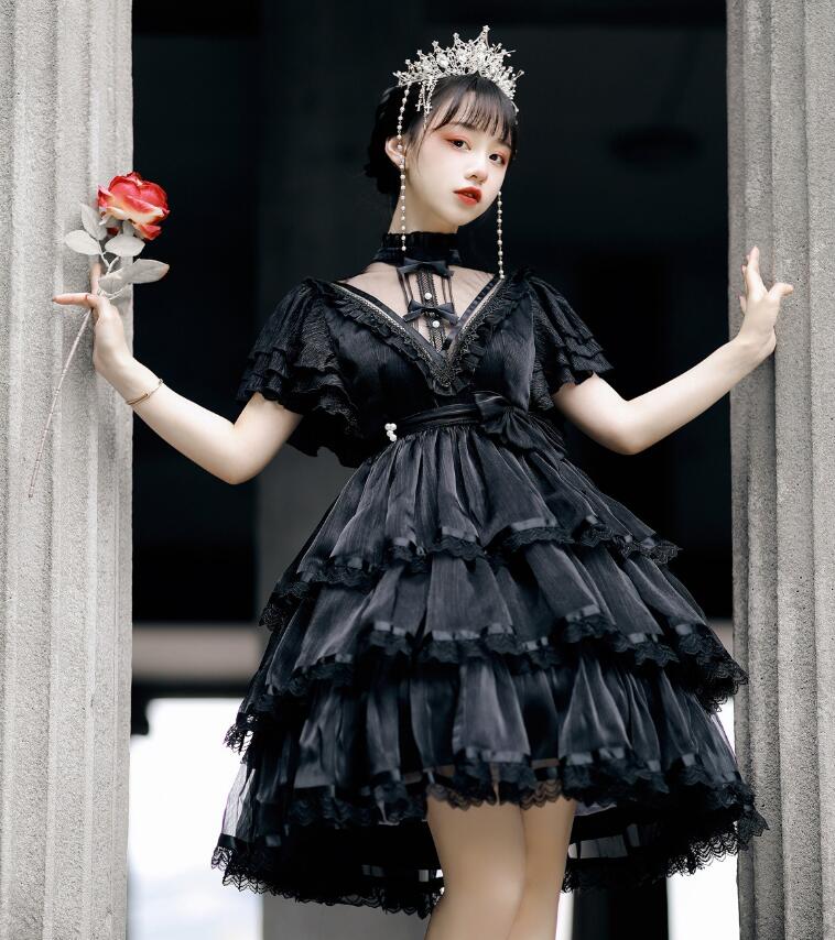 ワンピース ロリータ ドレス ゴシック ロリータ ワンピース ゴスロリ ドレス 可愛い 半袖 膝丈 ワンピース Lolita 裾フリル レース リボン お姫様ドレス 胸元セクシー 花嫁ドレス スカラップ 文化祭 イベント ハロウィン コスプレ衣装 仮装 変装 レディース 女子 白 黒