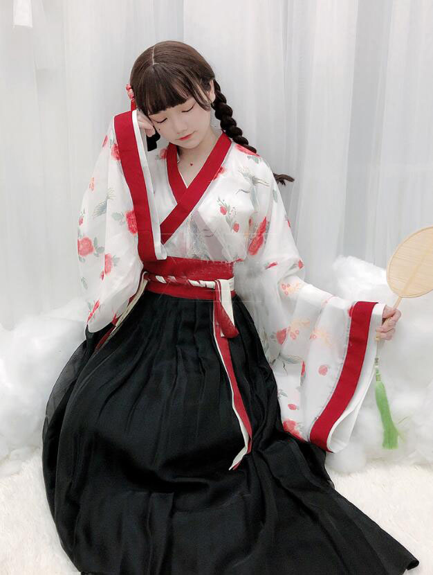楽天市場 着物 漢服 コスプレ衣装 レディース 可愛いチャイナ服 改良中華服 唐装 チャイナドレス 和風 着物ドレス 花柄広 袖留袖羽織 インナー羽織 ロングスカート 3点セット お姫様 漢時代 昭和 ハロウィン コスチューム 仮装 変装 縁取り 黒 ワインレッド 純の洋服屋さん