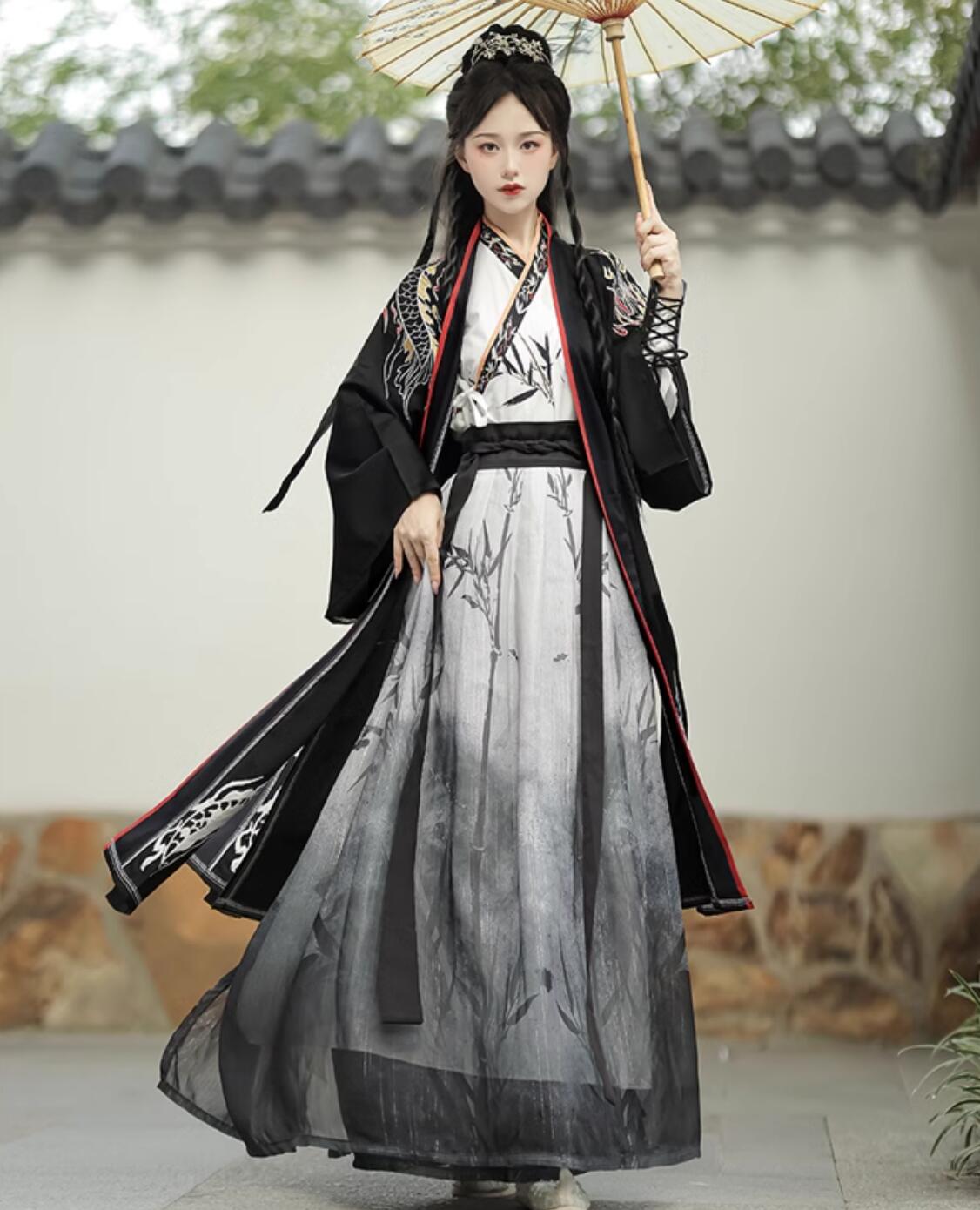 水墨風 漢服 大人 男女兼用 白地に水墨山水 竹プリント オリジナル チャイナ服 侠客 おしゃれ 中華 コスプレ衣装 中国古代服装 龍柄 黒い振袖羽織コート 付き4点セット メンズ レディース 華流 漢唐時代劇 コスチューム S M L XL